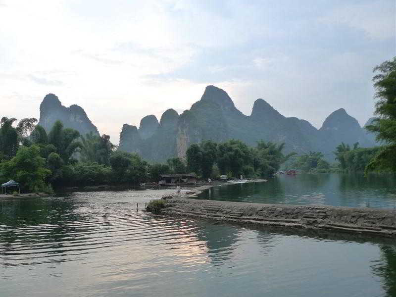 Dragon River Retreat Hotel Yangshuo Exterior foto